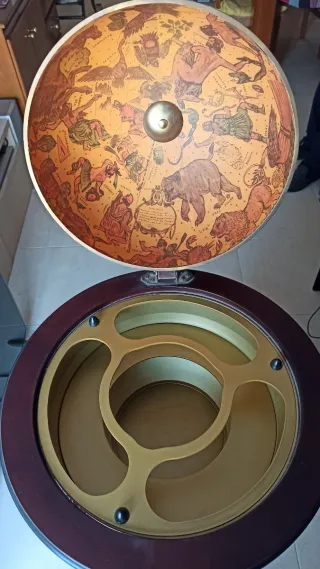 Mueble Bar Globo Terráqueo Madera