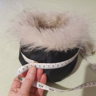 Cappello pelliccia volpe grigio e nero