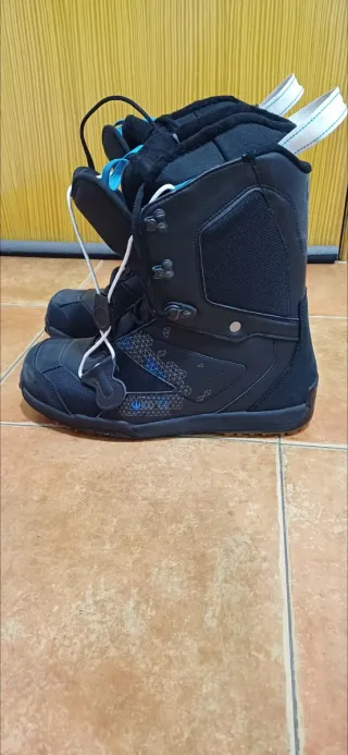 Botas Snowboard Wedze Talla 43 Negras/Azules