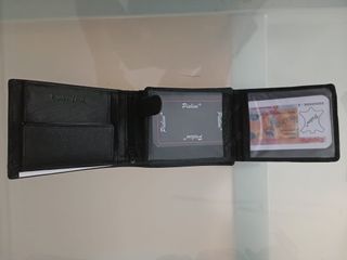 Cartera Pielini Negra Nueva