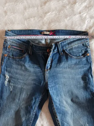 Vaqueros mujer desgastados Stradivarius