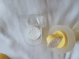 Sacaleches Medela Swing + Biberones y Bolsas