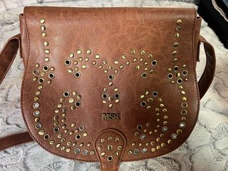 Bolso Misako Marrón Tachuelas