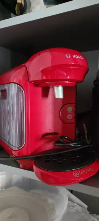 Cafetera Bosch Tassimo Roja