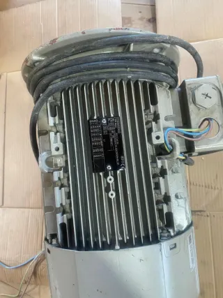 Motor Eléctrico Industrial