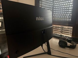 Monitor Curvo 27 Nilox Negro