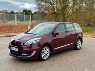 Renault Grand Scenic 2013