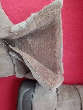 Botines ante beige con pelo