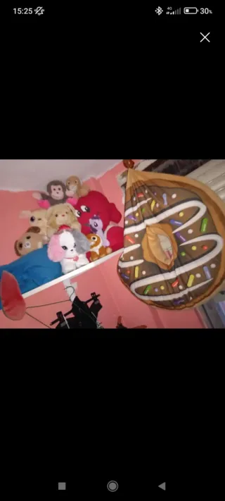 Lote de peluches y juguetes variados