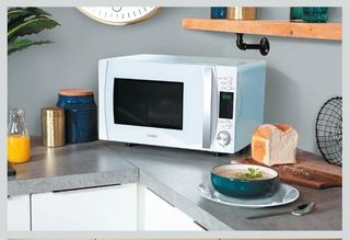 Microondas Candy X-Range CMXG20DW con Grill