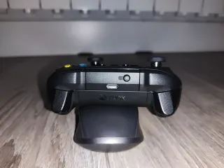 Controller Xbox Nero con batteria