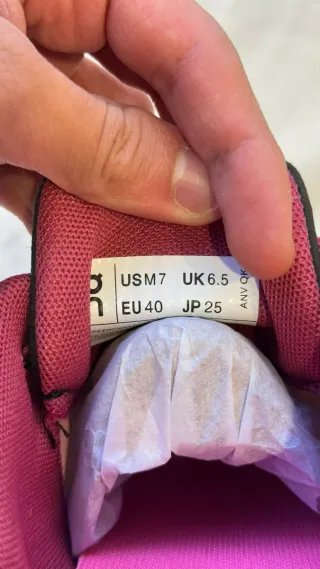 Zapatilla On Running Cloud 5 Rosa/Blanco