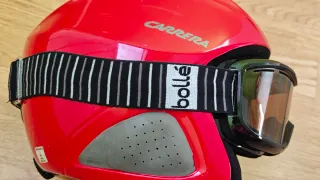 Casco esquí Carrera y gafas Bollé
