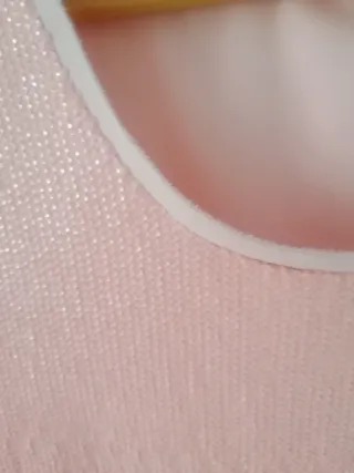 Top rosa con lentejuelas