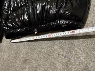 Chaqueta Puffer Negra Brillante