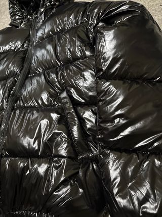 Chaqueta Puffer Negra Brillante