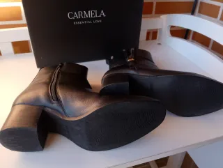 Botines Carmela Negros Talla 40