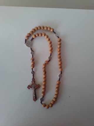 Rosario San Benito Madera 60cm