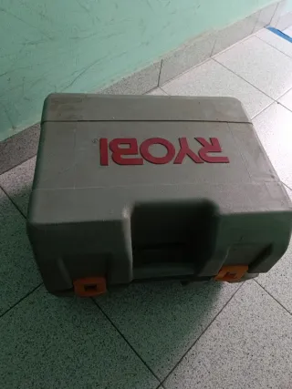 Sierra Circular Ryobi para Madera