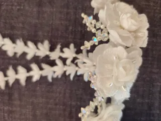 Tiara Comunión Flores Blancas