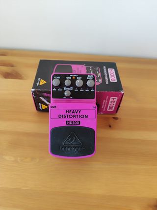 Behringer HD300 Heavy Distortion Pedal