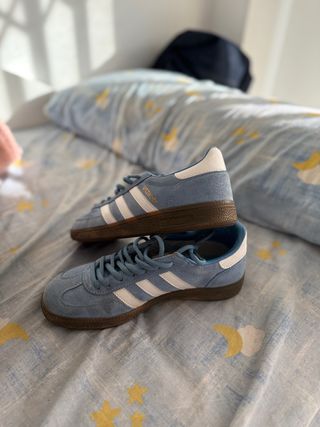 Adidas Spezial Azul y Blanco