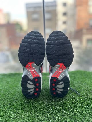 Nike Air Max Plus TN Negro y Rojo