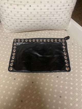 Bolso de mano Bimba y Lola tachuelas