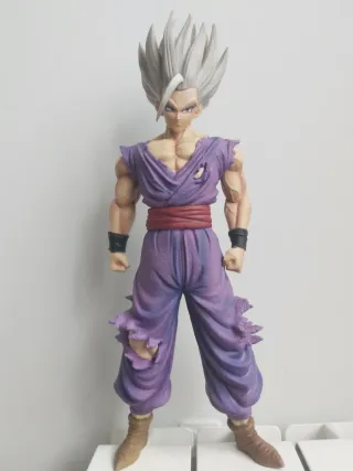 Figura Dragon Ball Gohan Bestia