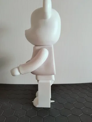 Bearbrick 400% Dior Street Art