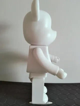 Bearbrick 400% Dior Street Art