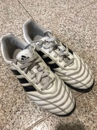 Scarpe calcetto Adidas uomo n.42,5