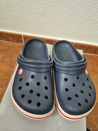 Sandalias Crocs Azul Marino