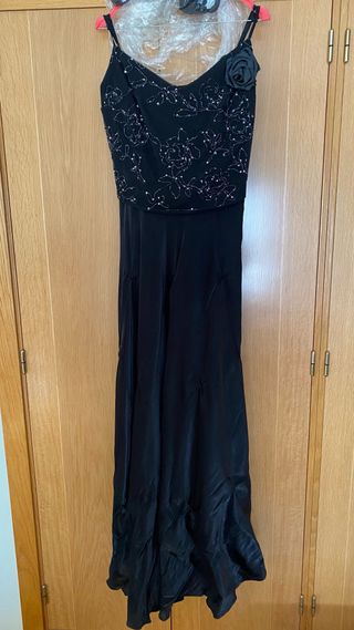 Conjunto negro con brillos