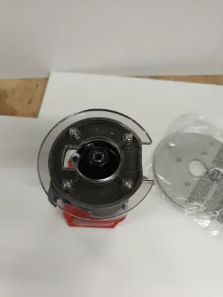 Fresadora Inalámbrica Milwaukee M18