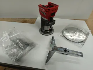 Fresadora Inalámbrica Milwaukee M18