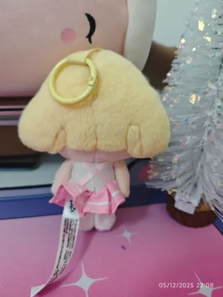 Cry Baby Pink White sunset concert popmart