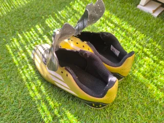 Botas Fútbol Adidas F50 Messi Niño