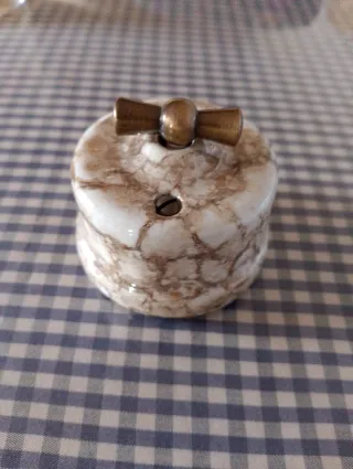 Interruptor Cerámica Fontini Rústico