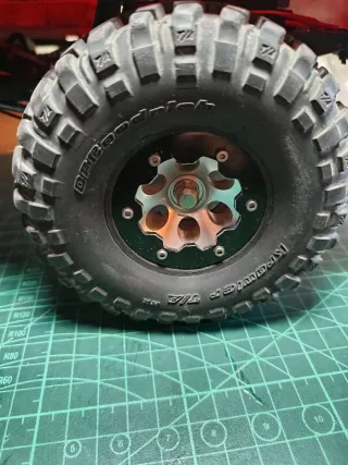 Vaterra RC Crawler