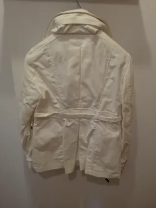 Chaqueta Zara Talla L Blanca