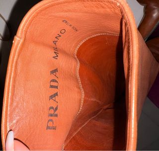 Stivali in pelle Prada marroni alti