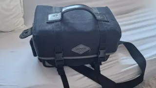 Cámara Analógica Nikon KR-10M + Accesorios