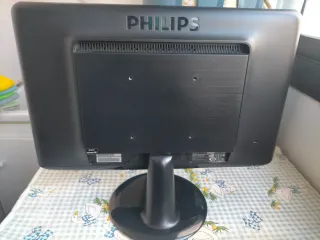 Monitor Philips 15 Nero
