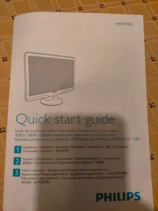 Monitor Philips 15 Nero