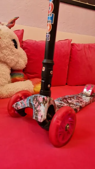 Patinete 3 ruedas con luces