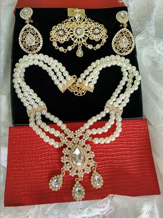 Aderezo Fallera en oro y perlas Nuevo