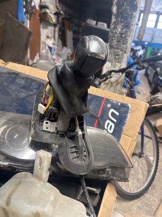 Palanca de cambios BMW E60 con mecanismo