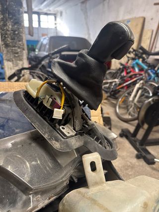 Palanca de cambios BMW E60 con mecanismo