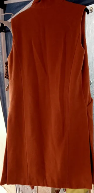 Abrigo chaleco MNG marrón